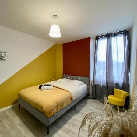Lanester Suite Home *